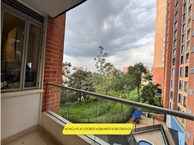 Apartamento de 3 alcobas en arriendo en Camino Verde, Envigado, 92 m² · foto 10 de 16