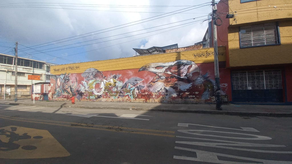 Casa en venta en Santa Isabel Sur, Bogotá · foto 3 de 9