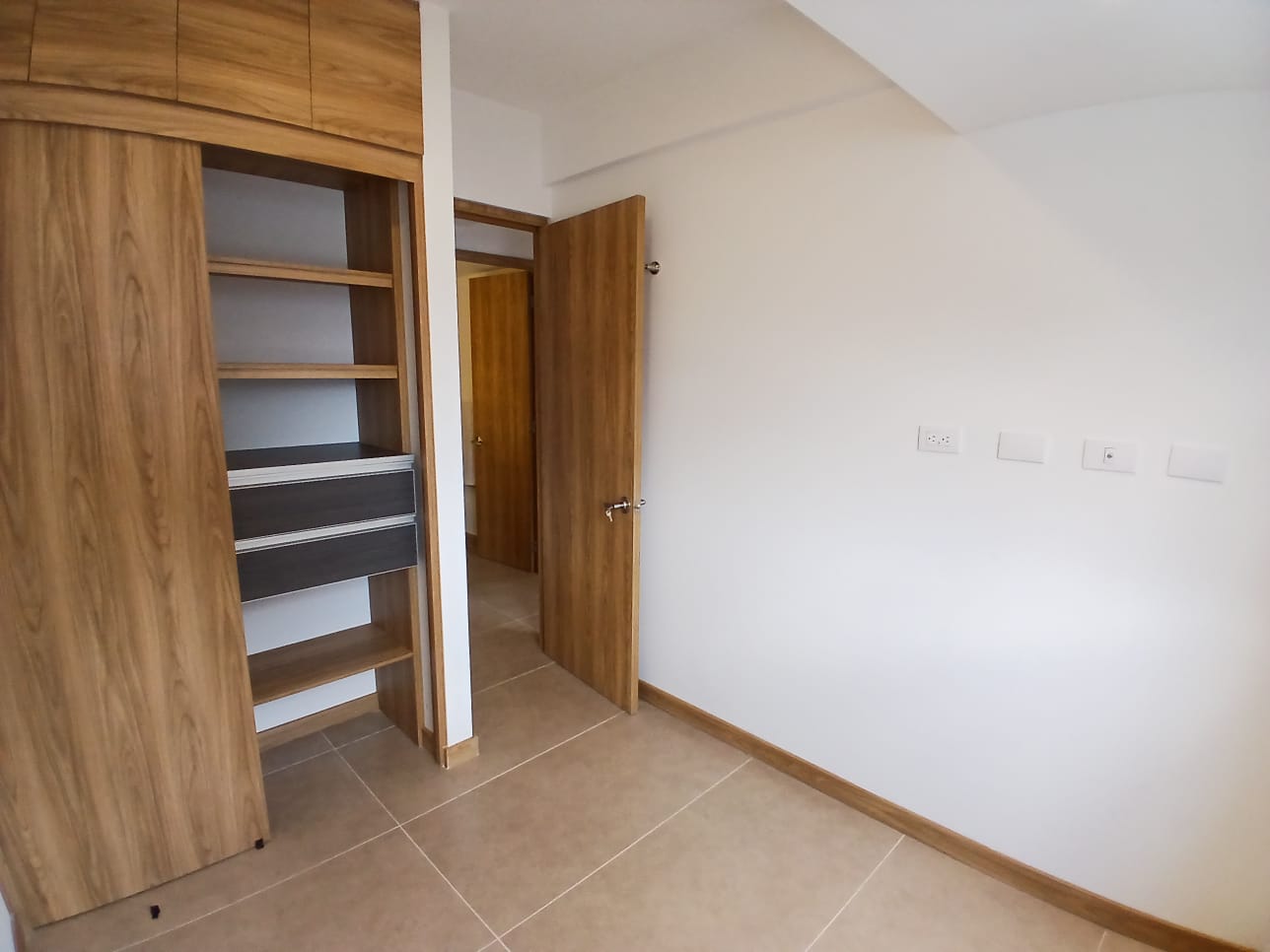 Apartamento en arriendo en El Poblado, Medellín · foto 5 de 10