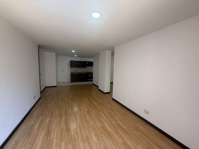 Apartamento de 3 alcobas en arriendo en Villa Carlota, Medellín, 85 m² · foto 11 de 12