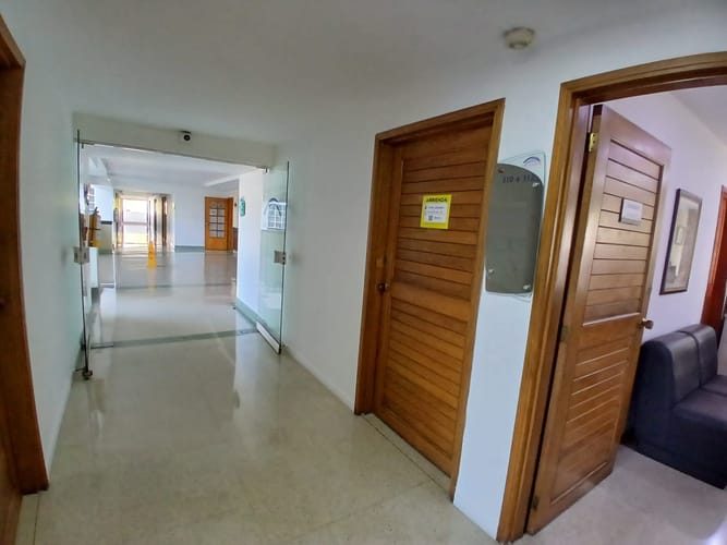 Consultorio en arriendo en Diego Echavarría, Medellín, 25 m² · foto 3 de 10