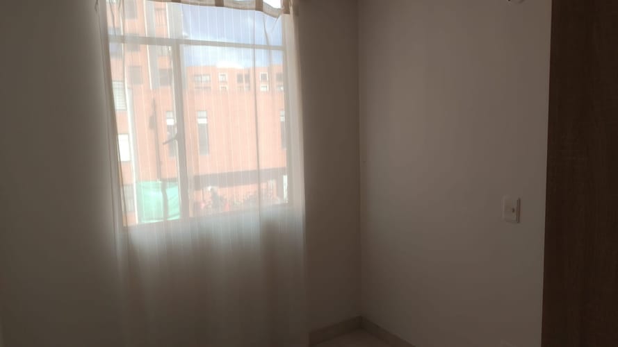 Apartamento de 3 alcobas en venta en Uaecd 007, Soacha, 42 m² · foto 6 de 12