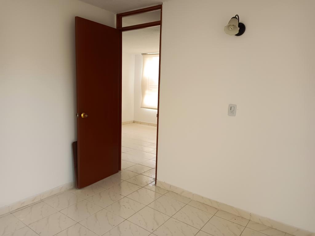 Apartamento en venta en Sabana De Tibabuyes, Bogotá · foto 13 de 21