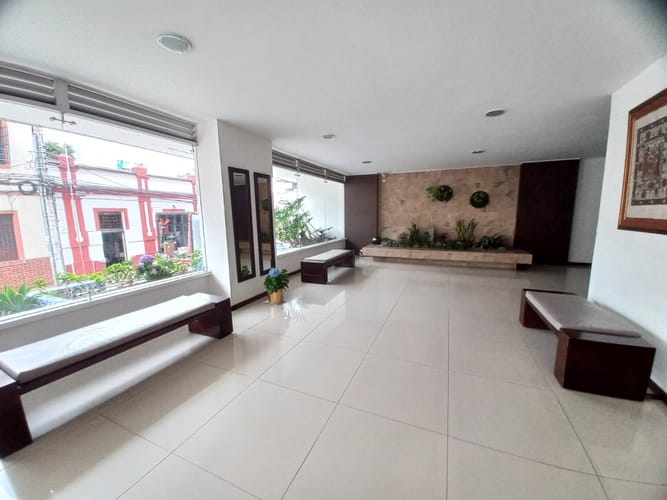 Apartamento de 3 alcobas en venta en La Pola, Ibagué, 128 m² · foto 4 de 24