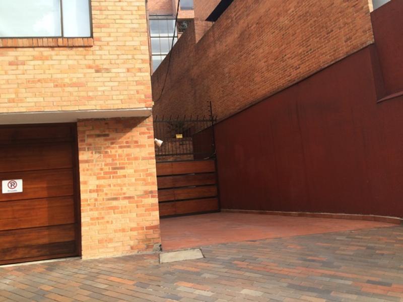 Apartamento en venta en Los Rosales, Bogotá · foto 13 de 15