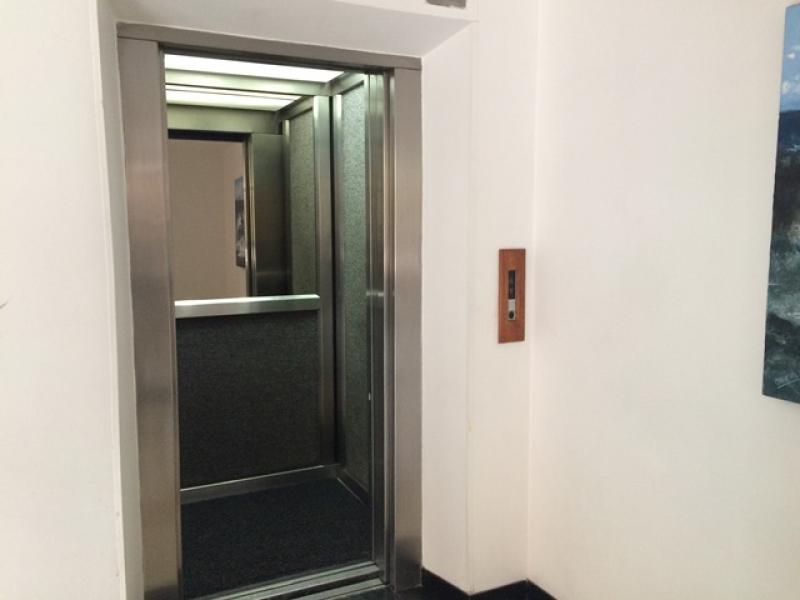 Apartamento en venta en Los Rosales, Bogotá · foto 14 de 15
