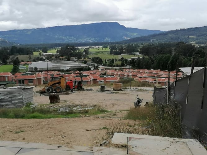 Lote en venta en Chuntame, Cajicá, 1088 m² · foto 2 de 10