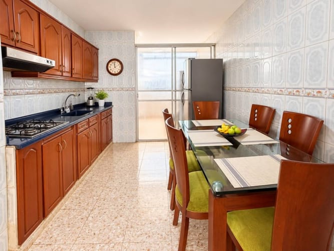 Apartamento de 3 alcobas en venta en Centro, Bucaramanga, 148 m² · foto 8 de 16
