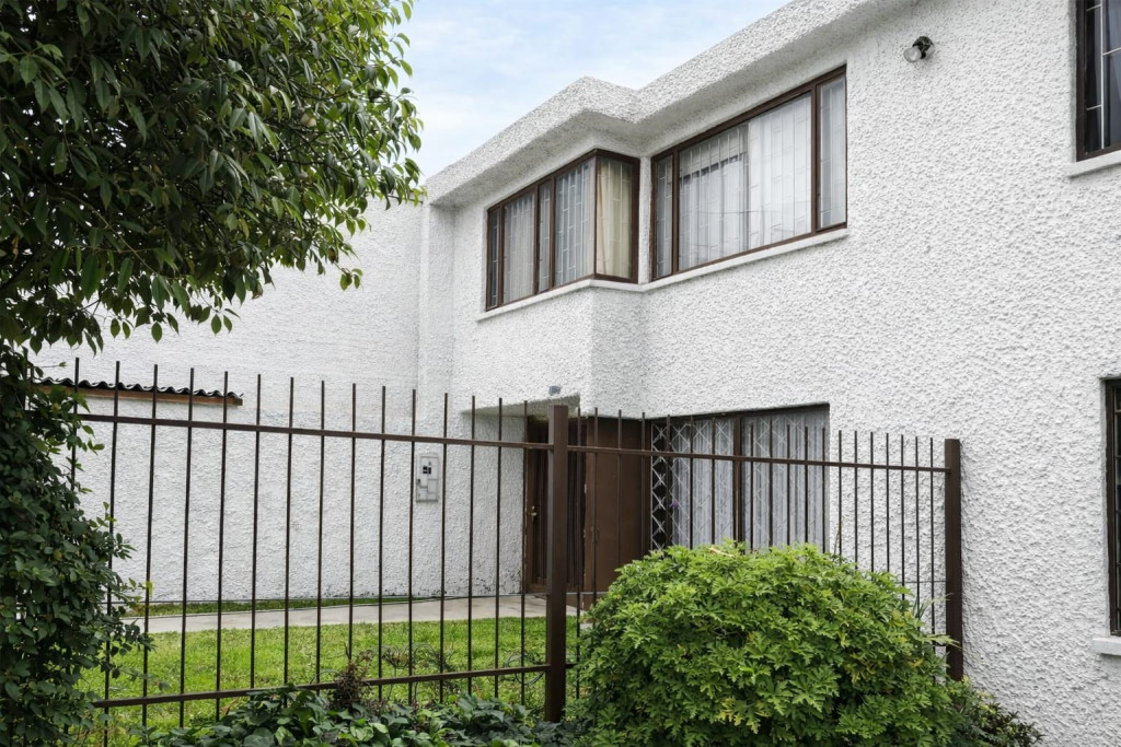 Casa en venta en Las Villas, Bogotá · foto 2 de 24