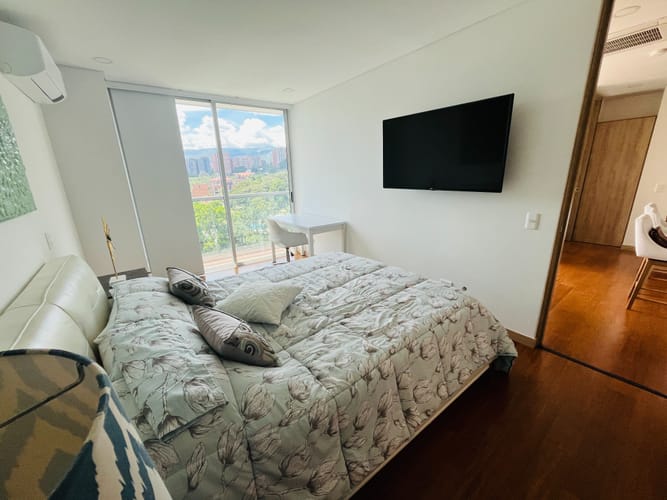 Apartamento de 2 alcobas en venta en El Poblado, Medellín, 70 m² · foto 12 de 12