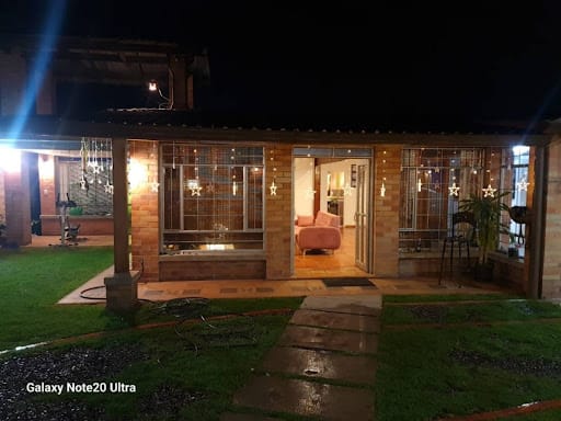 Casa de 3 alcobas en arriendo en Canavita, Chía, 220 m² · foto 8 de 23
