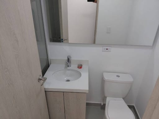 Apartamento de 2 alcobas en arriendo en Loma Del Indio, Medellín, 65 m² · foto 22 de 24