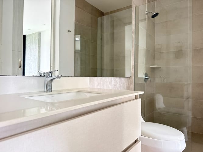 Apartamento de 2 alcobas en venta en El Poblado, Medellín, 85 m² · foto 15 de 17