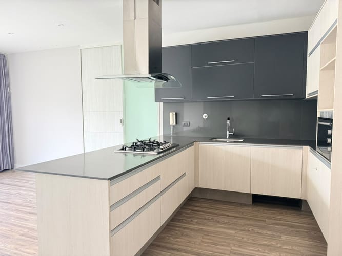 Apartamento de 2 alcobas en venta en El Poblado, Medellín, 85 m² · foto 6 de 17