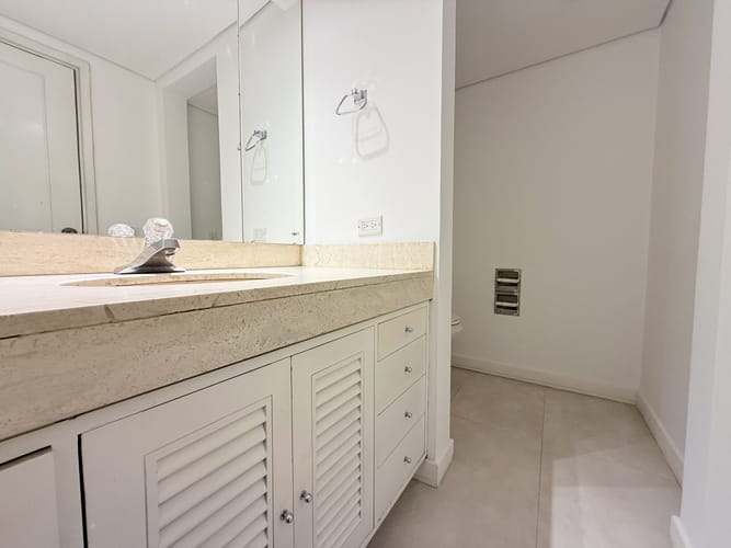 Apartamento de 4 alcobas en venta en La Cabrera, Bogotá, 364 m² · foto 8 de 24
