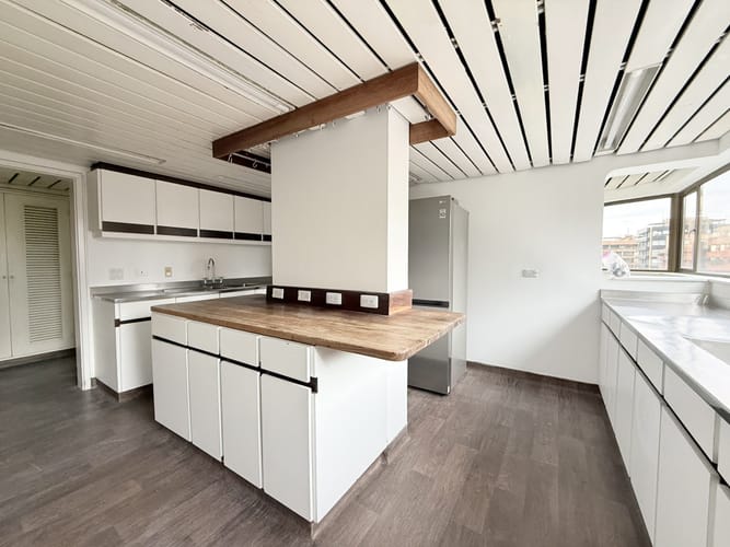 Apartamento de 4 alcobas en venta en La Cabrera, Bogotá, 364 m² · foto 11 de 24