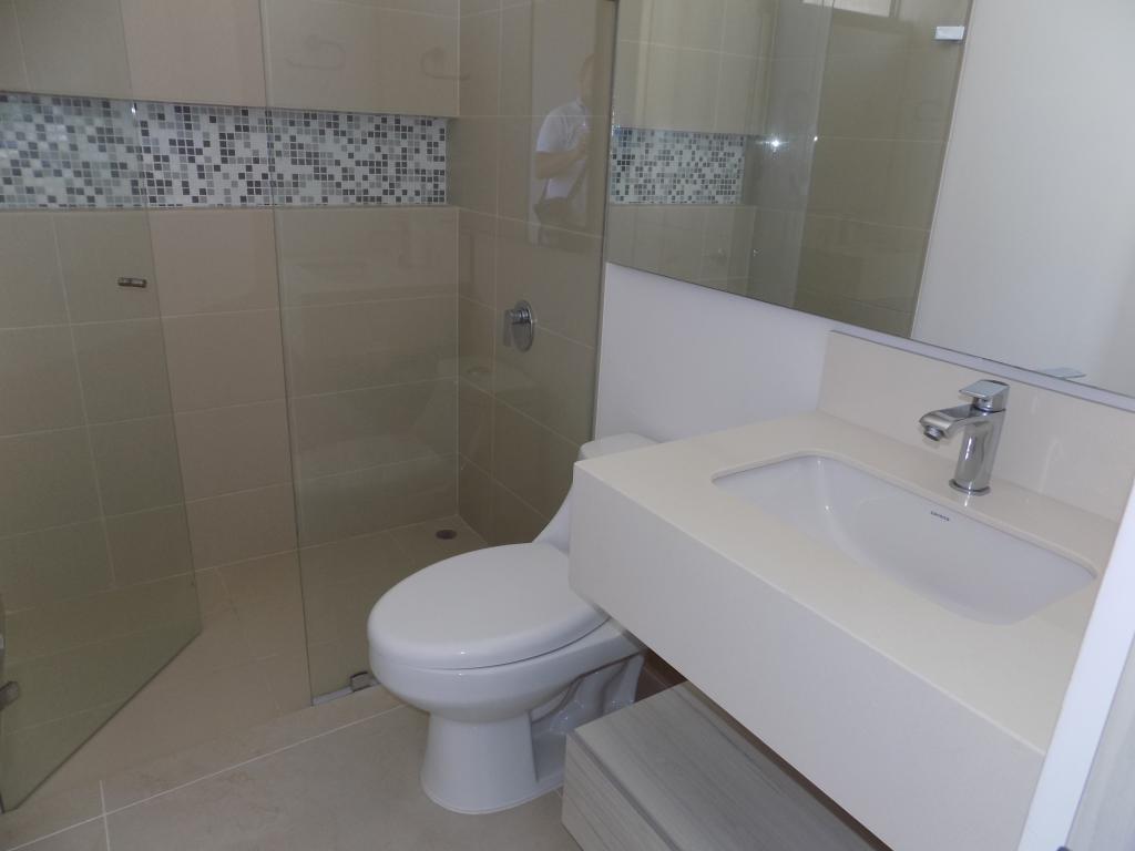 Apartamento en arriendo en Cr.La Castellana, Barranquilla · foto 13 de 24