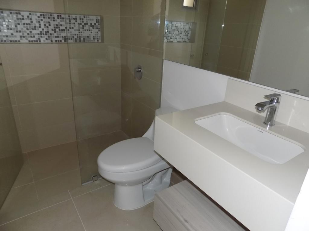 Apartamento en arriendo en Cr.La Castellana, Barranquilla · foto 16 de 24