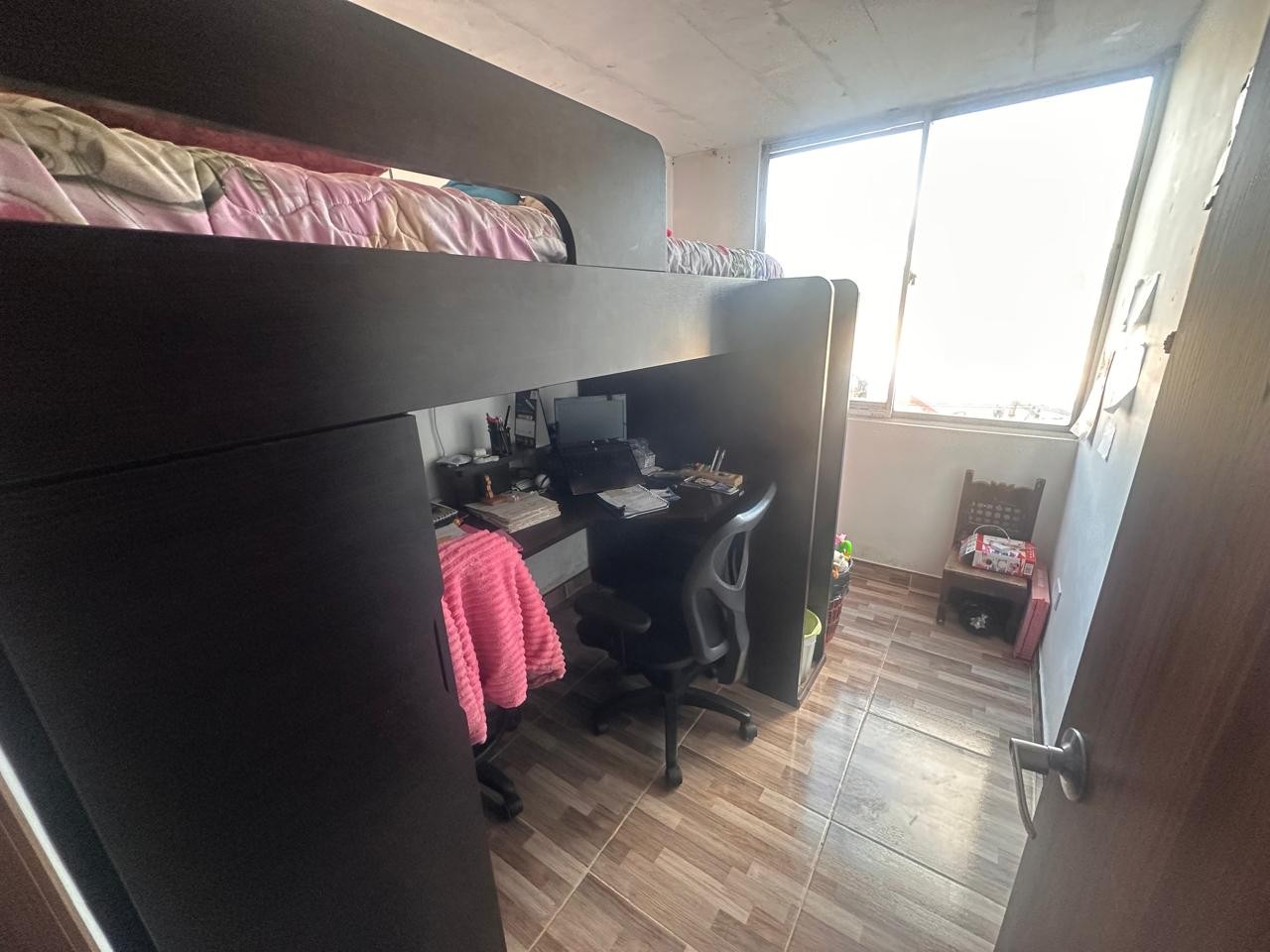 Apartamento en venta en Molinos Del Sur, Bogotá · foto 9 de 15