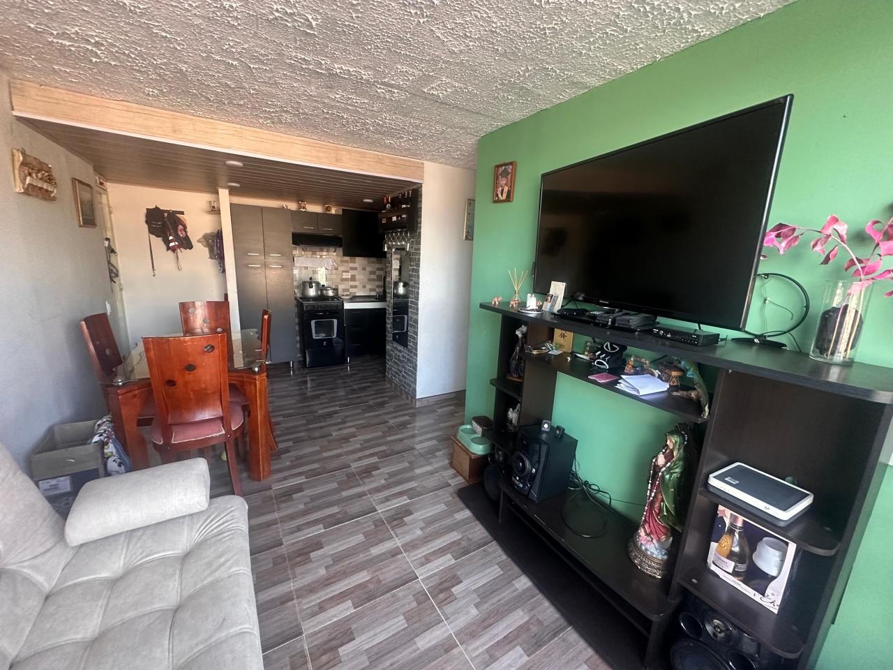 Apartamento en venta en Molinos Del Sur, Bogotá · foto 3 de 15