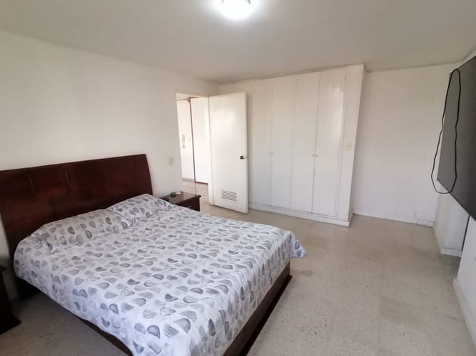 Apartamento en venta en Versalles, Cali · foto 8 de 24