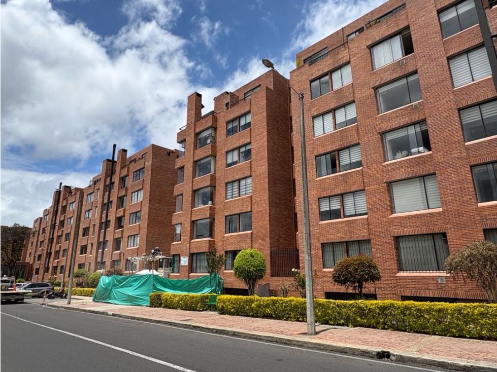 Apartamento en venta en Colina Campestre, Bogotá · foto 2 de 24