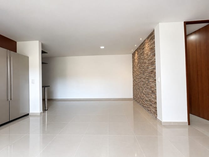Apartamento de 2 alcobas en venta en San Jose De Manzanillo, Medellín, 64 m² · foto 4 de 11