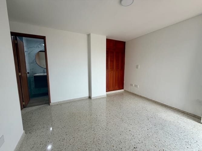 Apartamento de 2 alcobas en venta en Cabecera Del Llano, Bucaramanga, 109 m² · foto 18 de 24