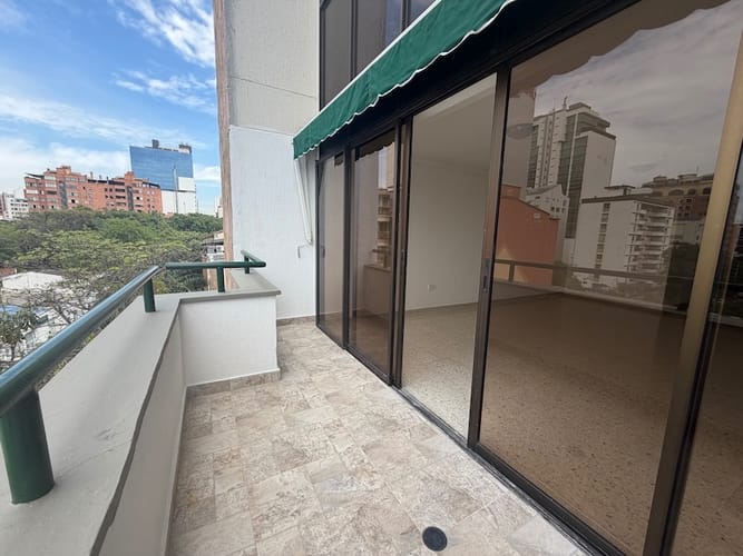 Apartamento de 2 alcobas en venta en Cabecera Del Llano, Bucaramanga, 109 m² · foto 7 de 24