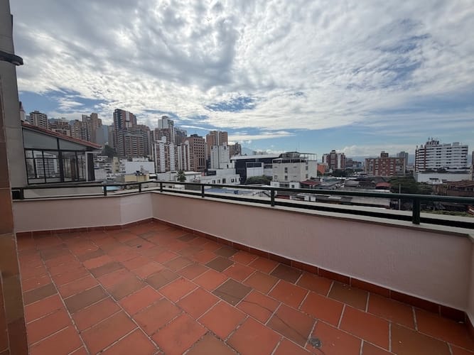 Apartamento de 2 alcobas en venta en Cabecera Del Llano, Bucaramanga, 109 m² · foto 17 de 24
