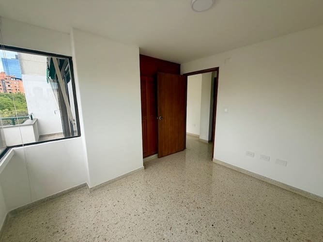 Apartamento de 2 alcobas en venta en Cabecera Del Llano, Bucaramanga, 109 m² · foto 10 de 24
