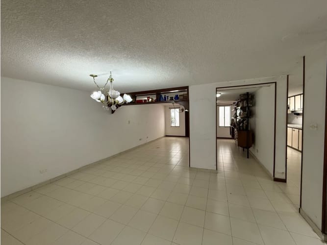 Casa de 4 alcobas en venta en Nueva Tequendama, Cali, 294 m² · foto 4 de 24