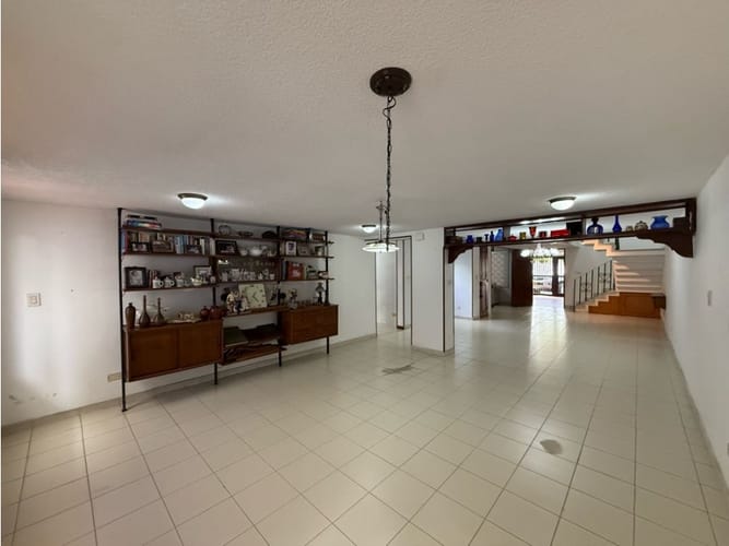 Casa de 4 alcobas en venta en Nueva Tequendama, Cali, 294 m² · foto 7 de 24