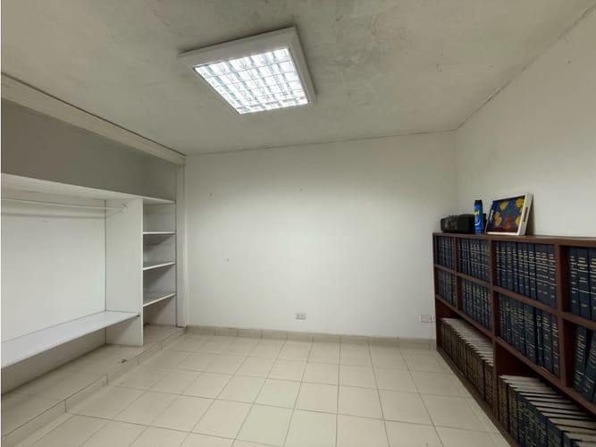 Casa de 4 alcobas en venta en Nueva Tequendama, Cali, 294 m² · foto 18 de 24