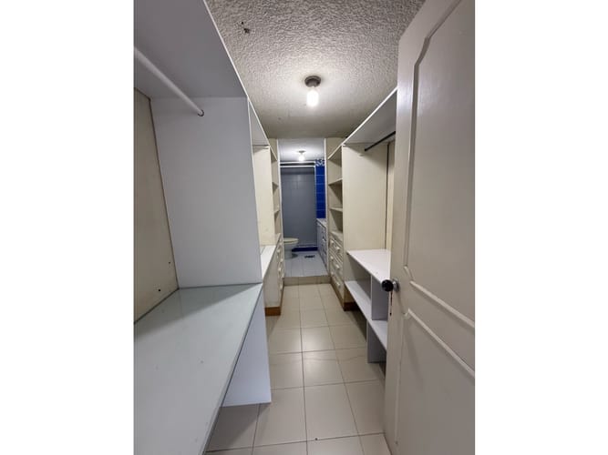 Casa de 4 alcobas en venta en Nueva Tequendama, Cali, 294 m² · foto 22 de 24