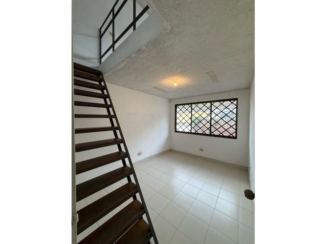 Casa de 4 alcobas en venta en Nueva Tequendama, Cali, 294 m² · foto 23 de 24