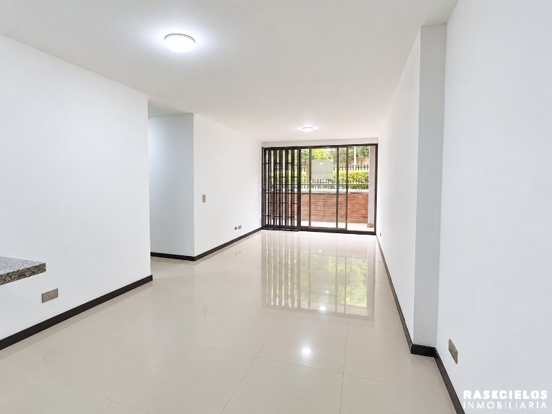 Apartamento en Arriendo en El Poblado, Medellín