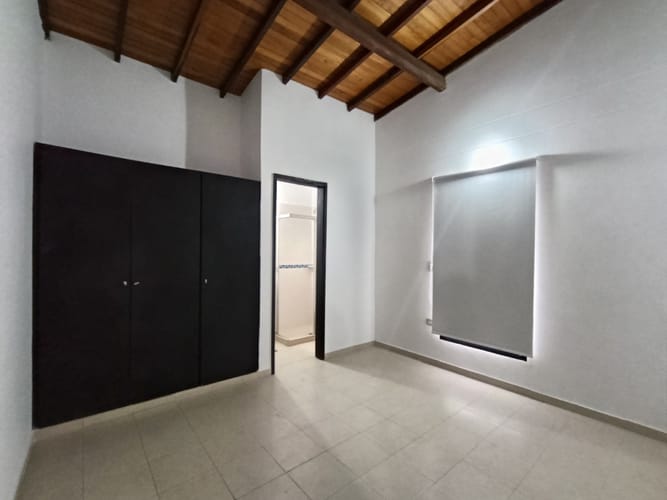 Casa de 4 alcobas en arriendo en Ub. Portal De Los Alcaceres, Villa del Rosario, 182 m² · foto 4 de 21