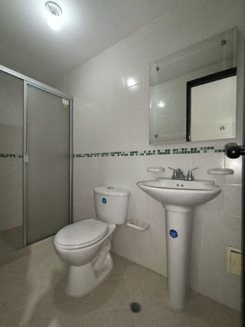 Casa de 4 alcobas en arriendo en Ub. Portal De Los Alcaceres, Villa del Rosario, 182 m² · foto 8 de 21