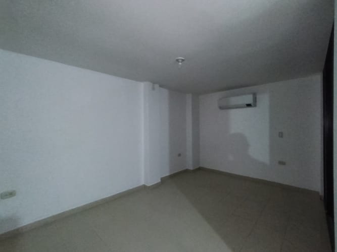 Casa de 4 alcobas en arriendo en Ub. Portal De Los Alcaceres, Villa del Rosario, 182 m² · foto 11 de 21