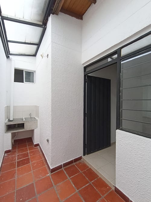 Casa de 4 alcobas en arriendo en Ub. Portal De Los Alcaceres, Villa del Rosario, 182 m² · foto 15 de 21