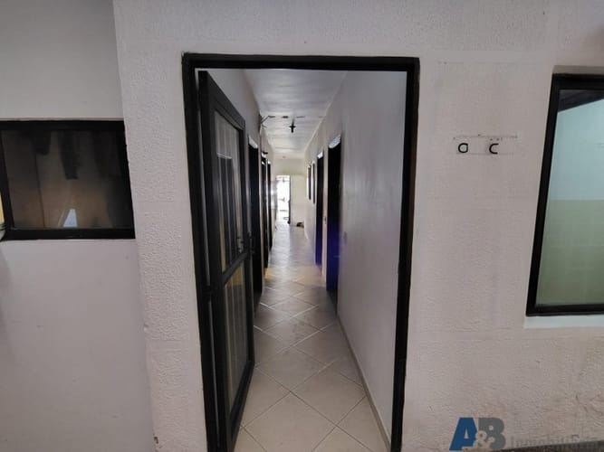 Casa de 4 alcobas en venta en Primavera, Envigado, 135 m² · foto 14 de 18