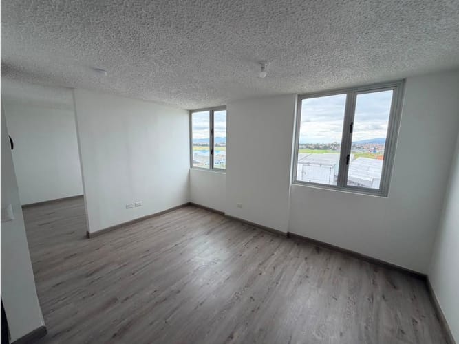 Apartaestudio en venta en Fontibon, Bogotá, 28 m² · foto 13 de 20
