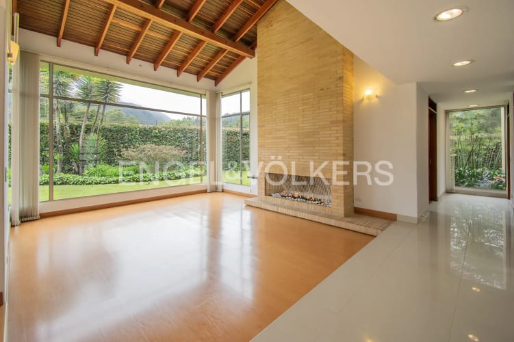 Casa en venta en Guaymaral, Bogotá · foto 3 de 18