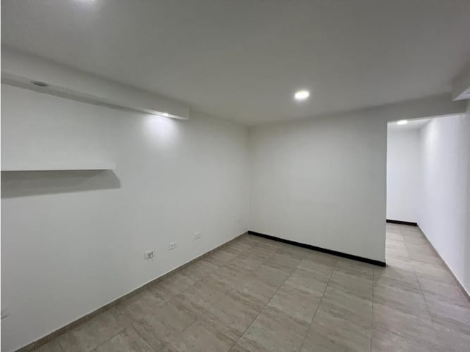 Edificio en venta en Tequendama, Cali, 600 m² · foto 6 de 24