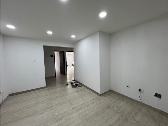 Edificio en venta en Tequendama, Cali, 600 m² · foto 7 de 24