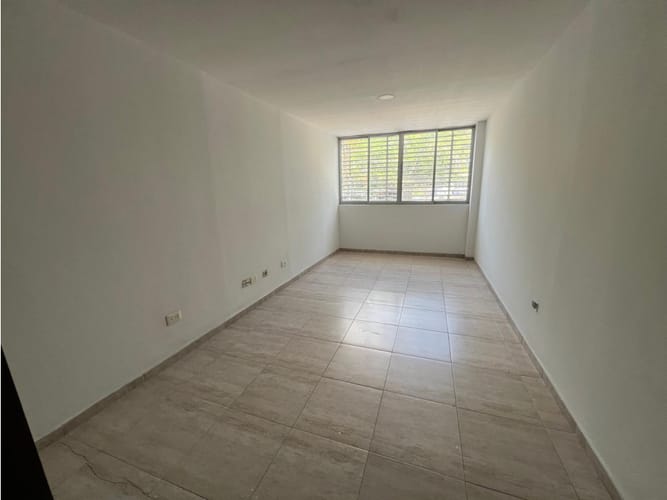 Edificio en venta en Tequendama, Cali, 600 m² · foto 11 de 24