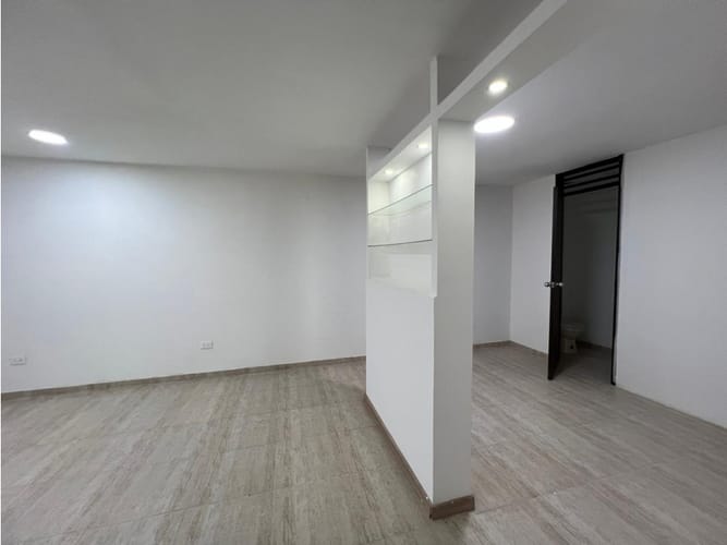 Edificio en venta en Tequendama, Cali, 600 m² · foto 19 de 24