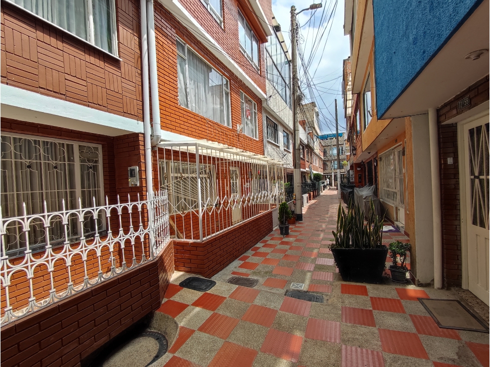 Casa en venta en Villa Gladys, Bogotá · foto 23 de 24