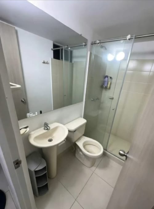 Apartamento de 2 alcobas en venta en Cencar- Yumbo, Yumbo, 60 m² · foto 4 de 10